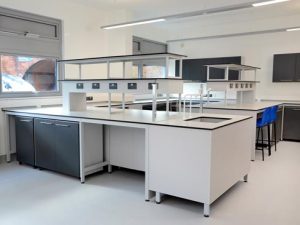 Lab design for University of Kent