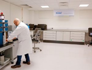 Lab Furniture for Sciex - Klick Laboratories
