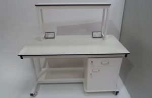 Mobile Laboratory Bench with Reagent Shelf