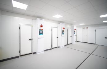 walk in freezers for laboratory fit out