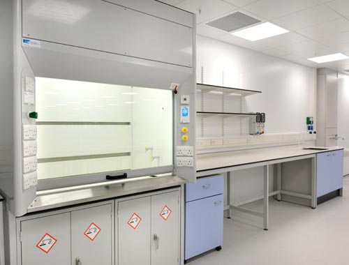 fume cupboard and perimeter benching for discovery park laboratory design