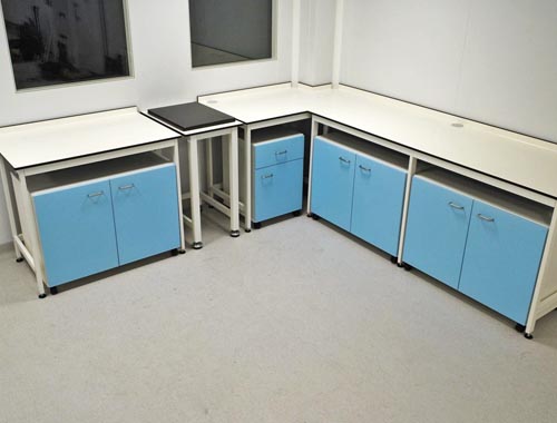 installation of lab furniture and mobile cabinets