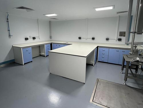 laboratory furniture installation for eurocaps