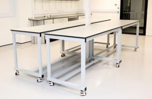 alderley park mobile lab tables