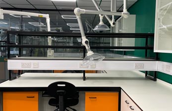 lab design with local extraction