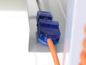 quick connect for lab fitout