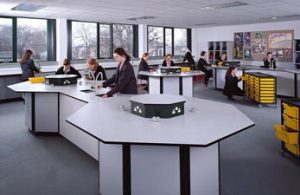 1996 lab design holly lodge