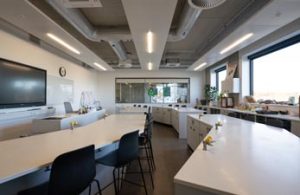 modern school science lab design