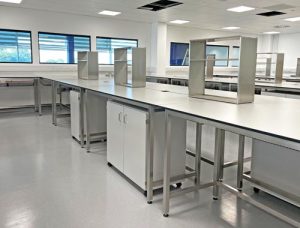 freestanding lab reagent shelving design